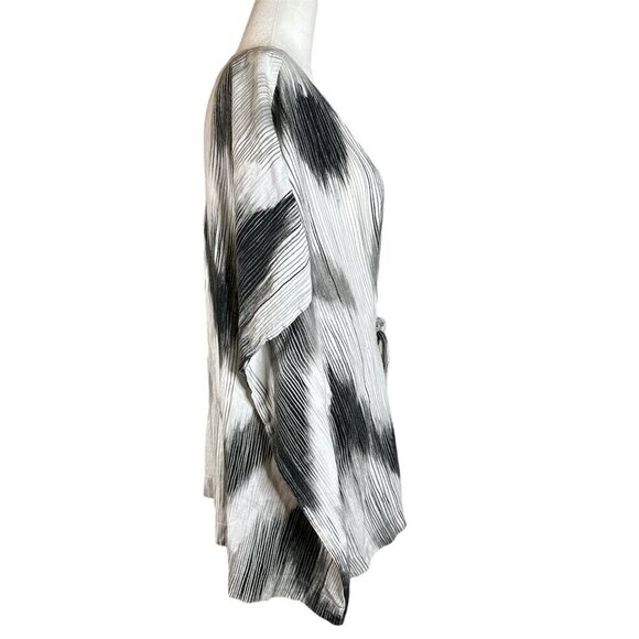 Natori Painted Ikat Top in White & Black S/M Womens Tunic - Picture 7 of 11